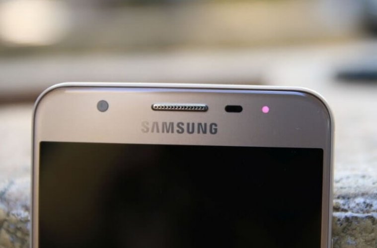 How to customize LED notification colors on Android. BounceGeek