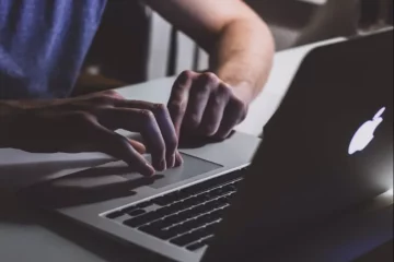Take a Scrolling Screenshot on Mac