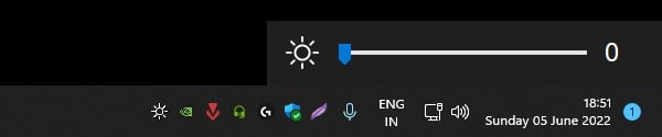 Windows 11 Brightness Slider in Taskbar