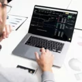 Investing in bitcoin how to invest money correctly